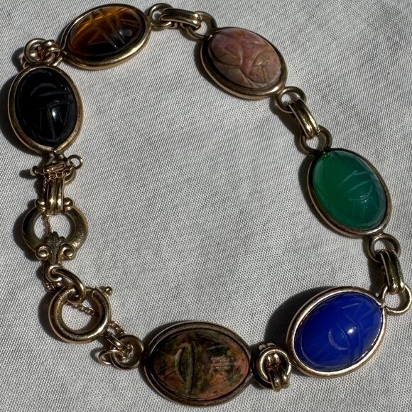 Vintage Gold Egyptian Scarab Bracelet with Precious Stones - Picture 5 of 7